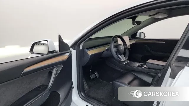 Tesla Model Y id 3576424 из Кореи 20