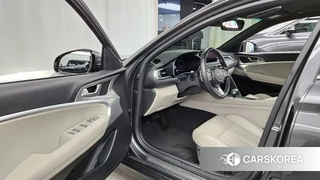 Genesis The New G70 id 3717305 из Кореи 20