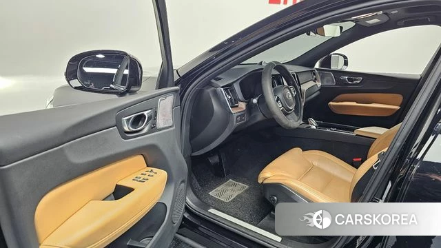 Volvo XC60 second Generation id 4344048 из Кореи 34