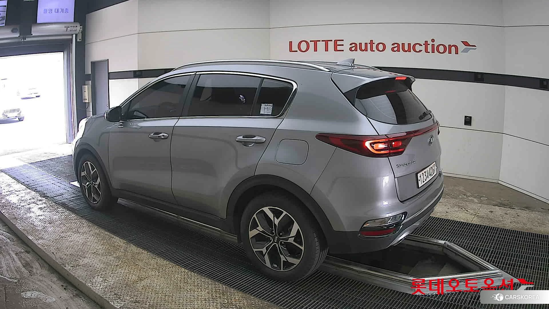 Kia Sportage id 3875738 из Кореи 37