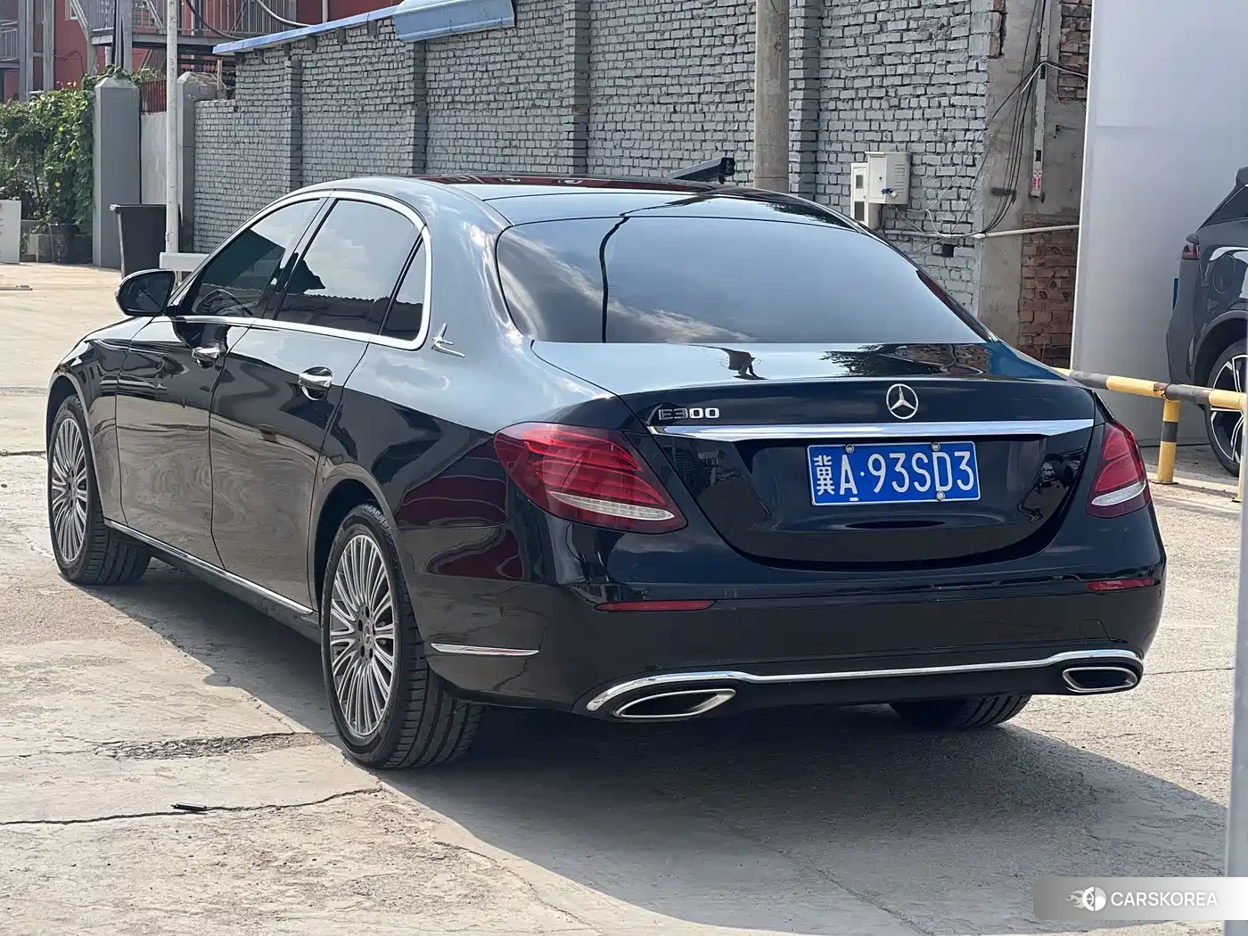 Mercedes-Benz E-Class id 4669535 из Китая 17