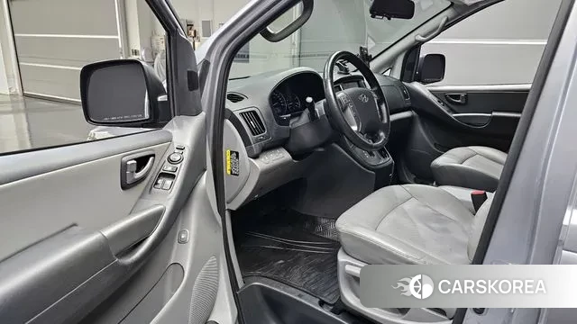 Hyundai The New Grand Starex id 3691658 из Кореи 20