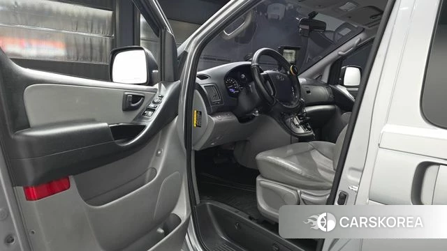 Hyundai The New Grand Starex id 3911729 из Кореи 20