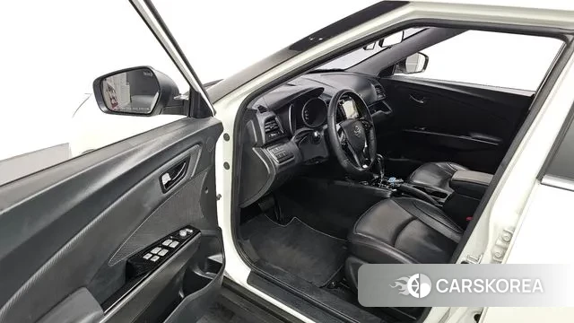 Ssangyong Tivoli Air id 3574127 из Кореи 20