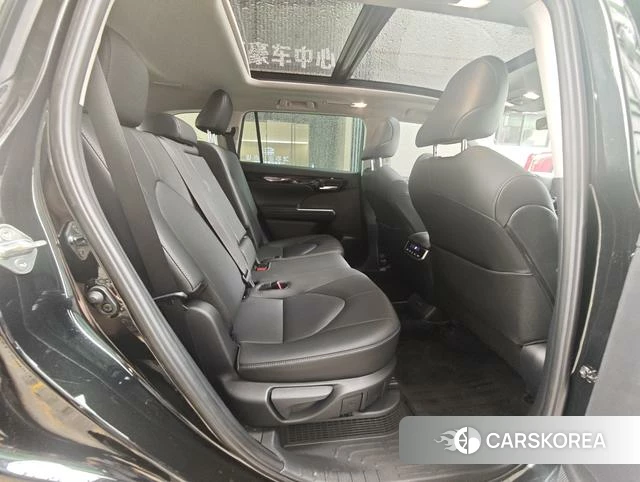 Toyota Highlander id 4279196 из Китая 21