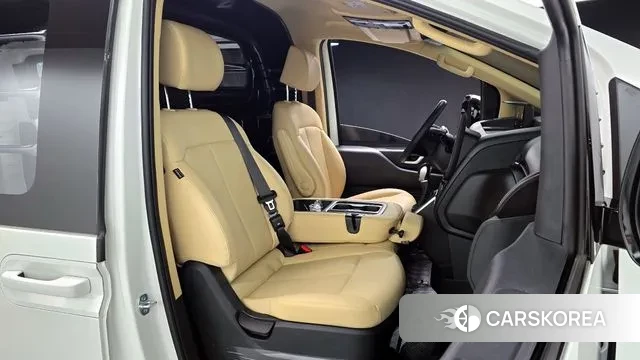 Hyundai Staria id 3436783 из Кореи 20