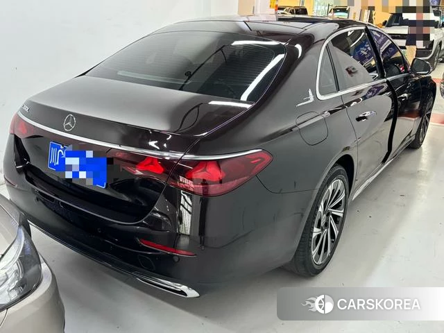 Mercedes-Benz E-class id 4306947 из Китая 17