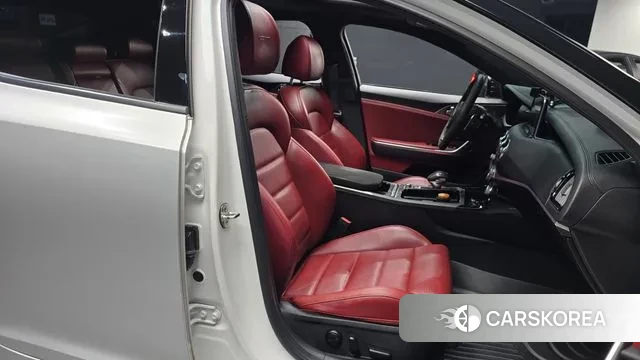 Kia Stinger id 3464964 из Кореи 20