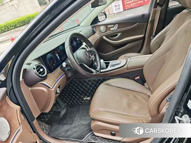 Mercedes-Benz E-class id 4335725 из Китая 12