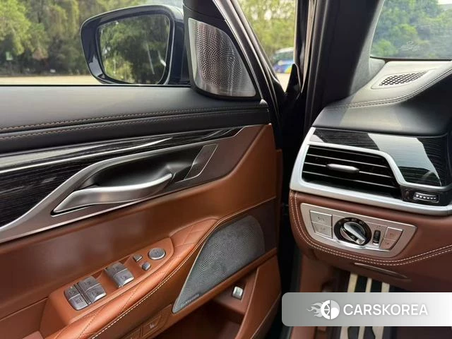 BMW 7 series id 4277470 из Китая 13