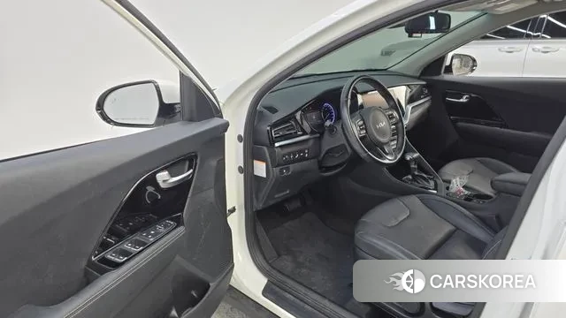 Kia The New Niro id 3586845 из Кореи 20