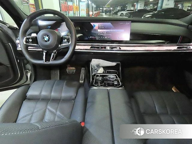 BMW 7 Series (G70) id 4200830 из Кореи 20