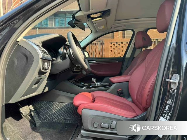 BMW X3 id 4278128 из Китая 17