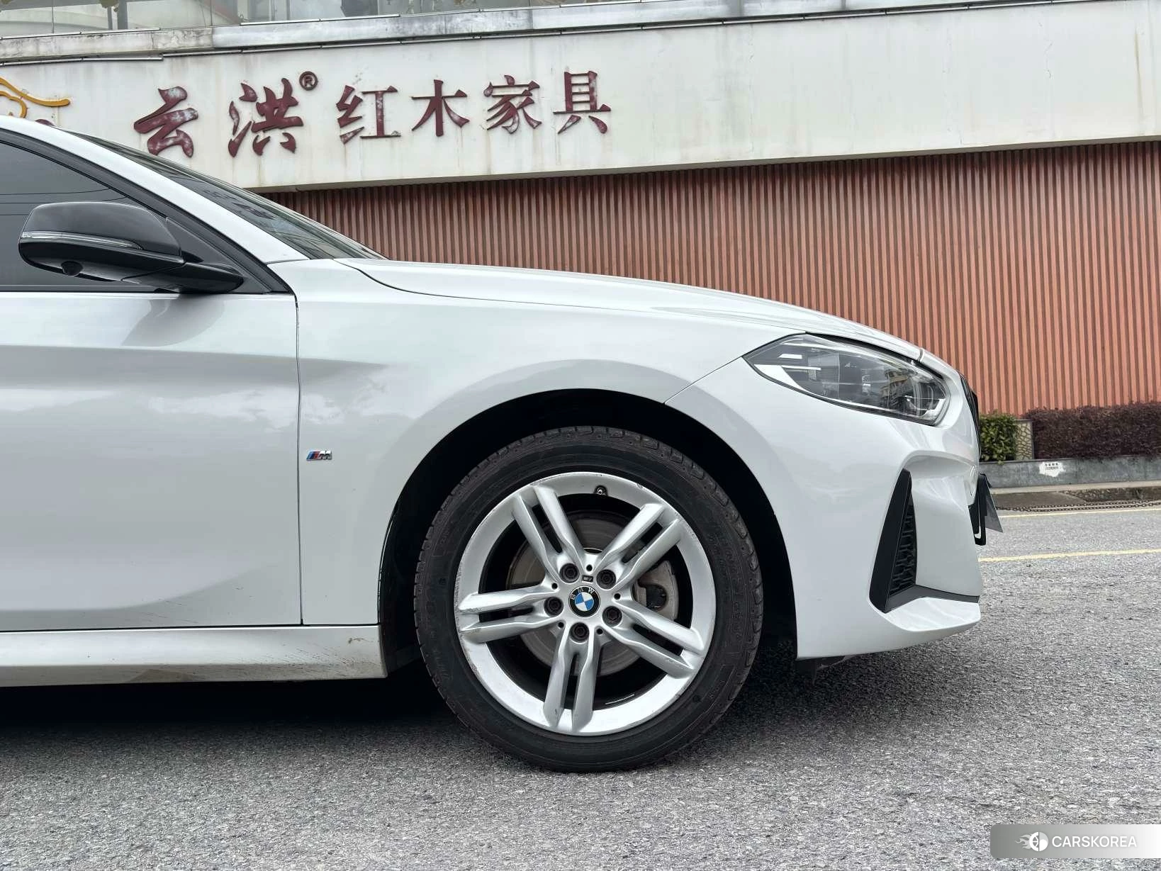 BMW 1 series id 4426612 из Китая 16