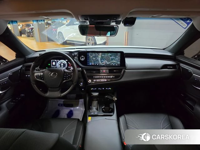 Lexus ES300h 7th generation id 4441569 из Кореи 18