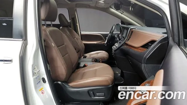 Toyota Sienna id 2887095 из Кореи 20