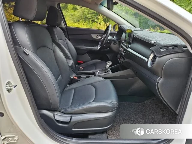 Kia Come New K3 id 3034019 из Кореи 20