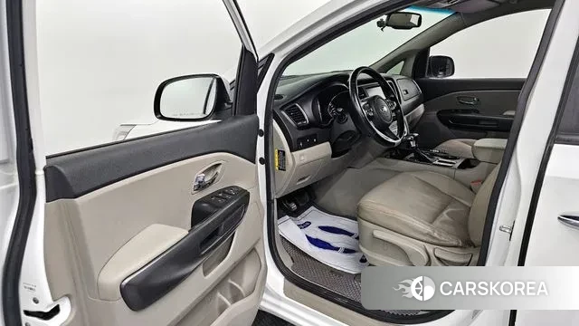 Kia The New Carnival id 3703782 из Кореи 20