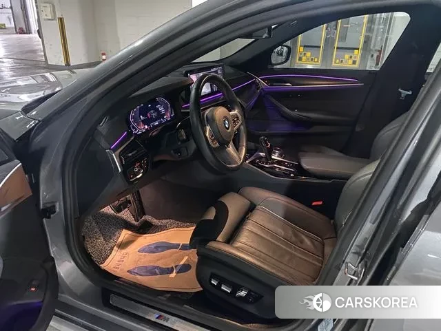 BMW 5 Series (G30) id 3707274 из Кореи 20