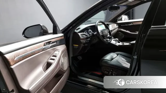 Genesis G90 id 3562962 из Кореи 20