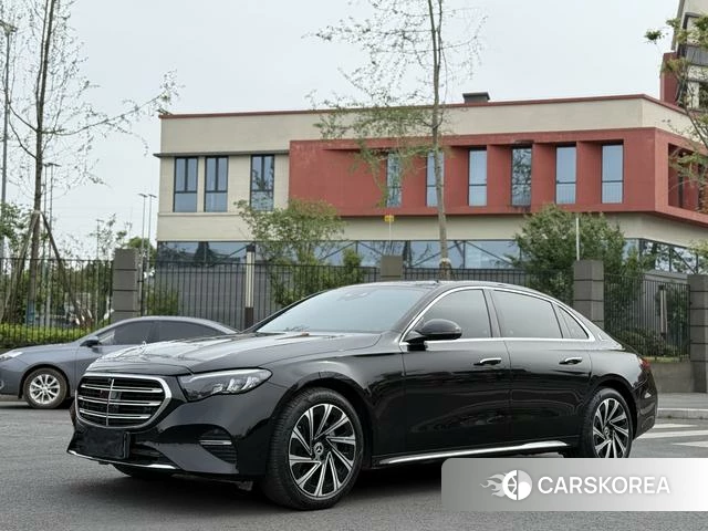 Mercedes-Benz E-class id 4264512 из Китая 23