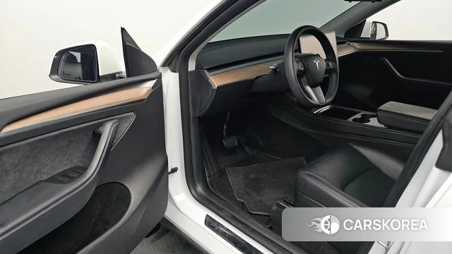 Tesla Model Y id 4768109 из Кореи 30
