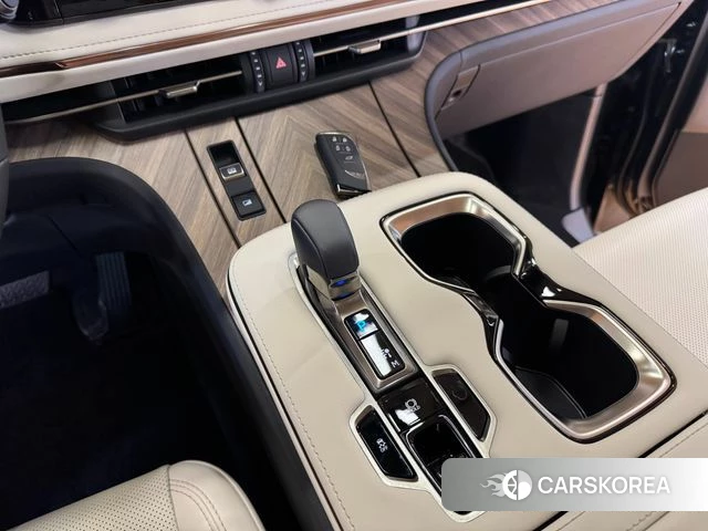 Lexus LM Second Generation id 4342585 из Кореи 20