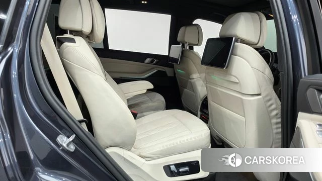 BMW X7 (G07) id 4793890 из Кореи 35