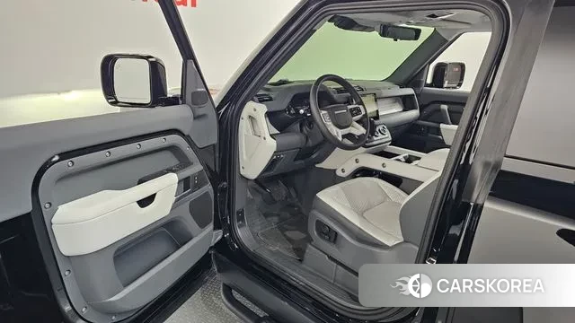 Land Rover Defender (L663) id 3732542 из Кореи 20