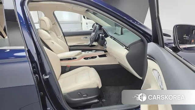 Genesis GV70 id 3571829 из Кореи 20