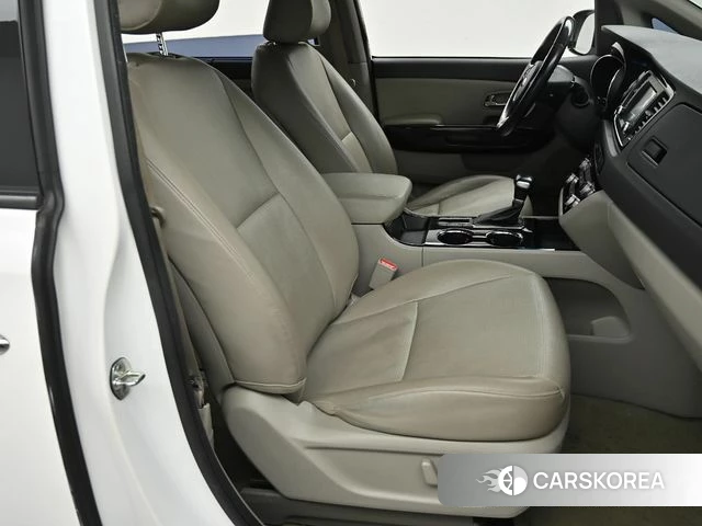 Kia The New Carnival id 4511687 из Кореи 20