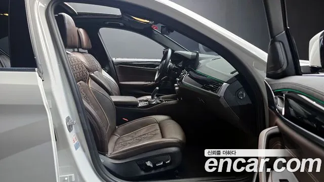 BMW 5 Series (G30) id 2843354 из Кореи 20