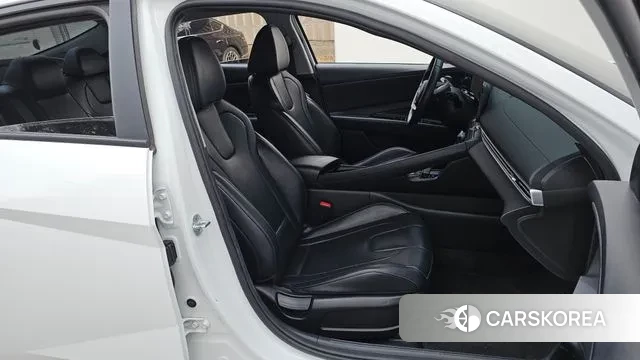 Hyundai Avante Hybrid (CN7) id 3746303 из Кореи 20