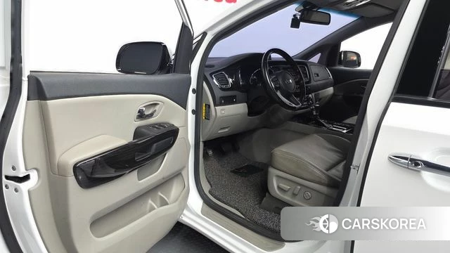 Kia The New Carnival id 4411125 из Кореи 20