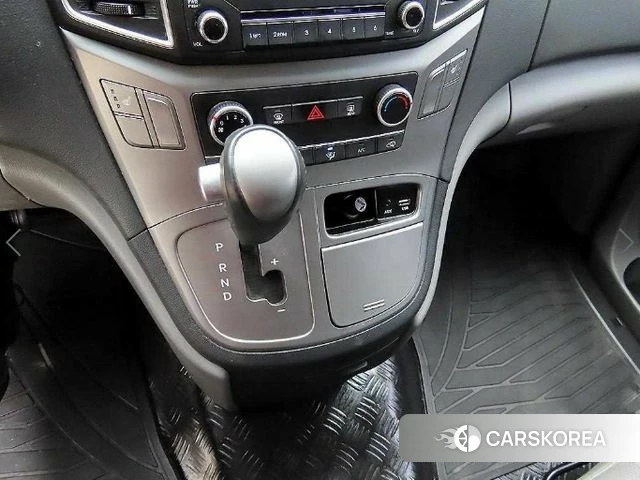 Hyundai The New Grand Starex id 4362121 из Кореи 17
