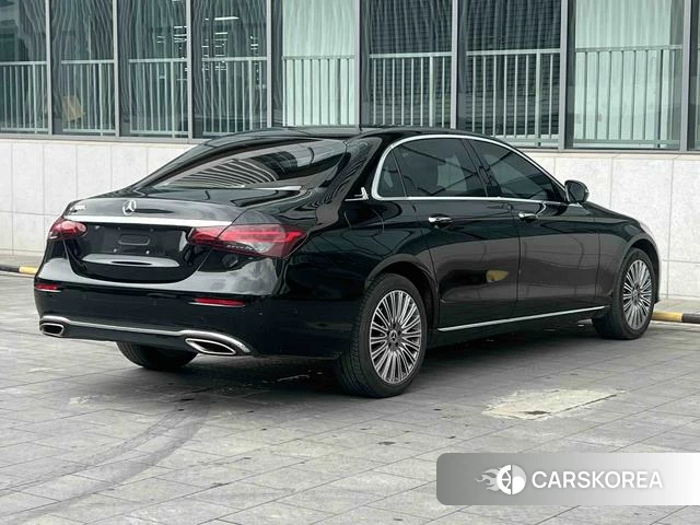 Mercedes-Benz E-class id 4277731 из Китая 14