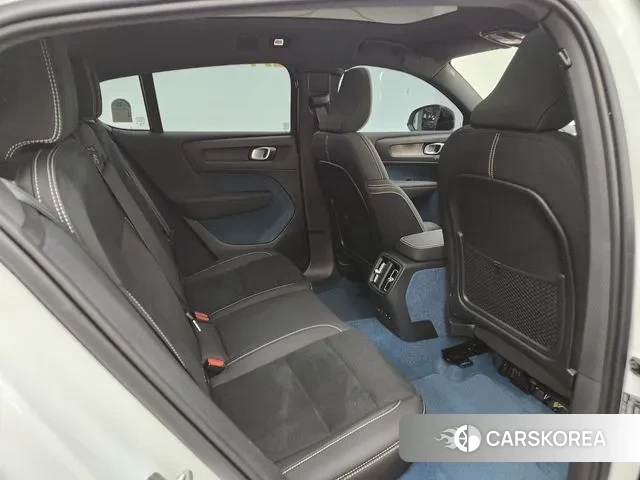 Volvo C40 Richards id 3021702 из Кореи 19