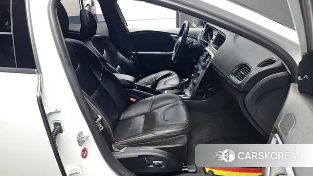 Volvo V40 Cross-Country id 3578458 из Кореи 20