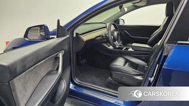 Tesla Model Y id 3257934 из Кореи 20