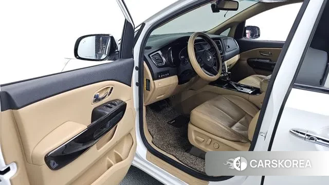 Kia The New Carnival id 3677519 из Кореи 20