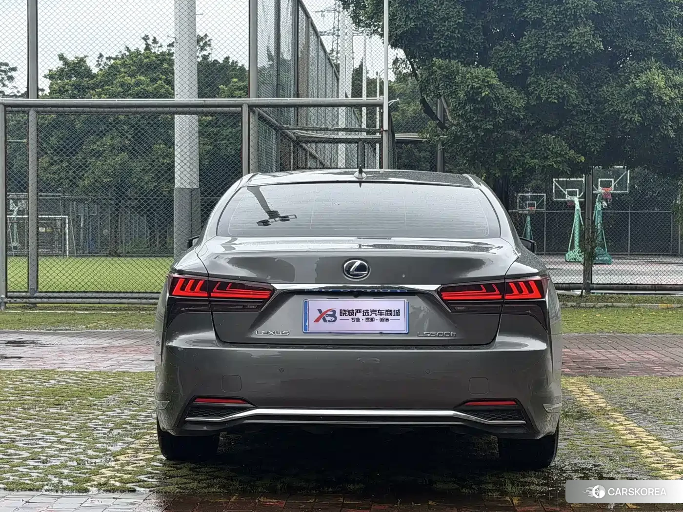 Lexus LS id 4600969 из Китая 18