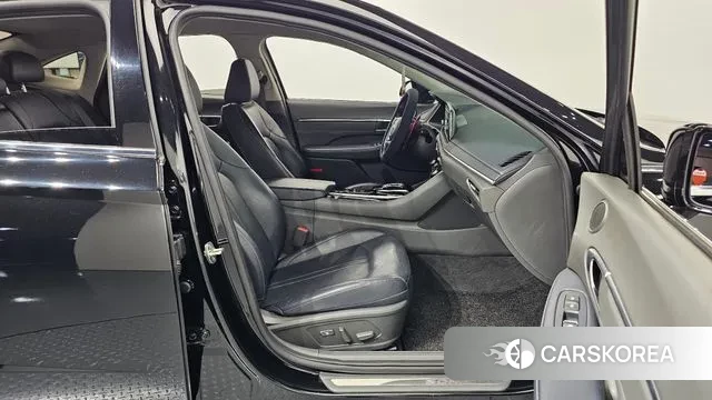 Hyundai Sonata (DN8) id 3567057 из Кореи 20