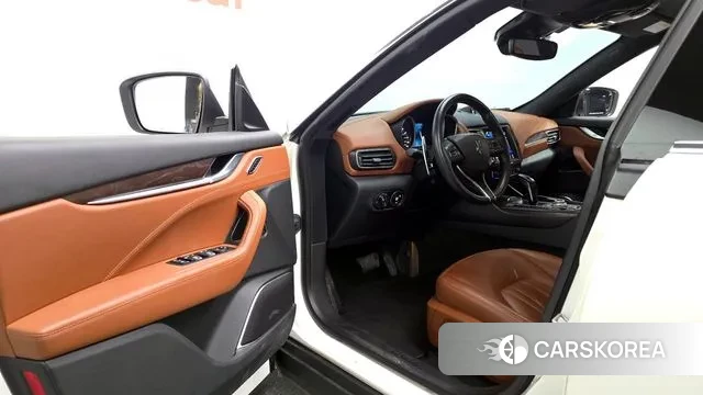 Maserati Levante id 3713166 из Кореи 20