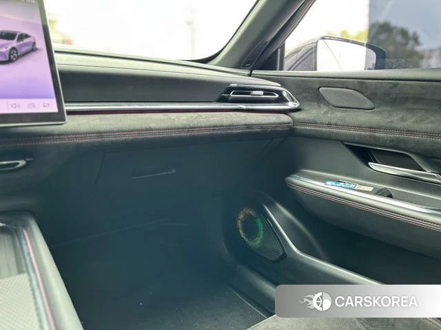Mazda EZ-6 id 3920764 из Китая 20