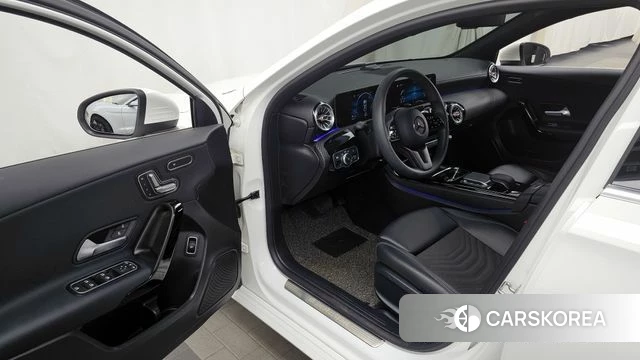 Mercedes-Benz A-Class W177 id 3898866 из Кореи 20
