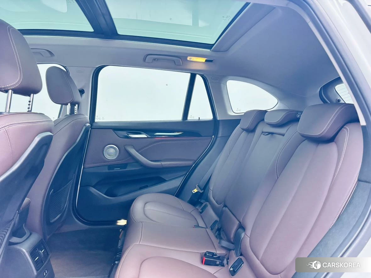 BMW X1 id 4510493 из Китая 21