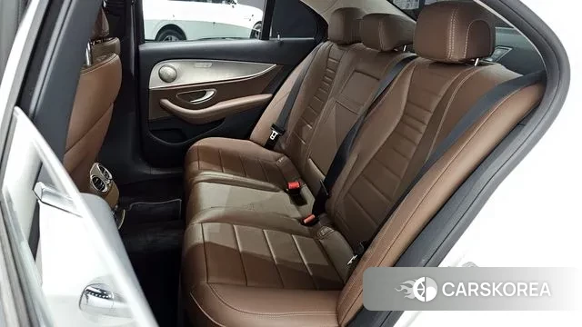 Mercedes-Benz E-Class W213 id 2981696 из Кореи 20