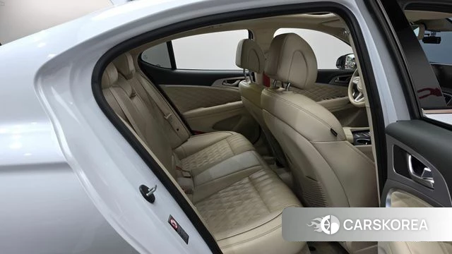 Genesis G70 id 4483386 из Кореи 34