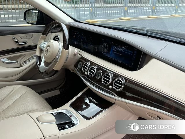 Mercedes-Benz S-class id 4221903 из Китая 25
