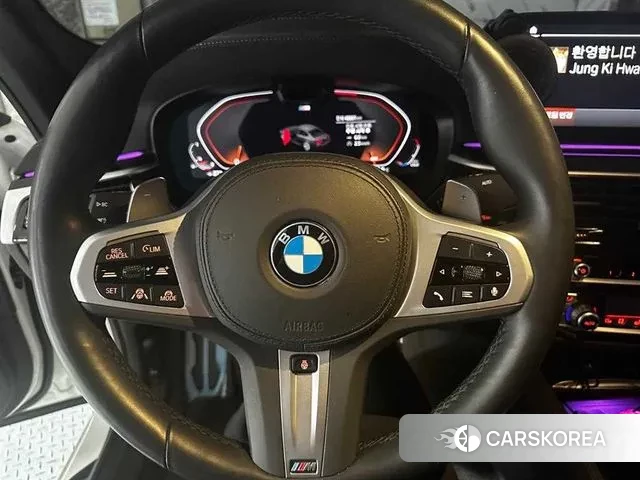 BMW 5 Series (G30) id 3311078 из Кореи 17